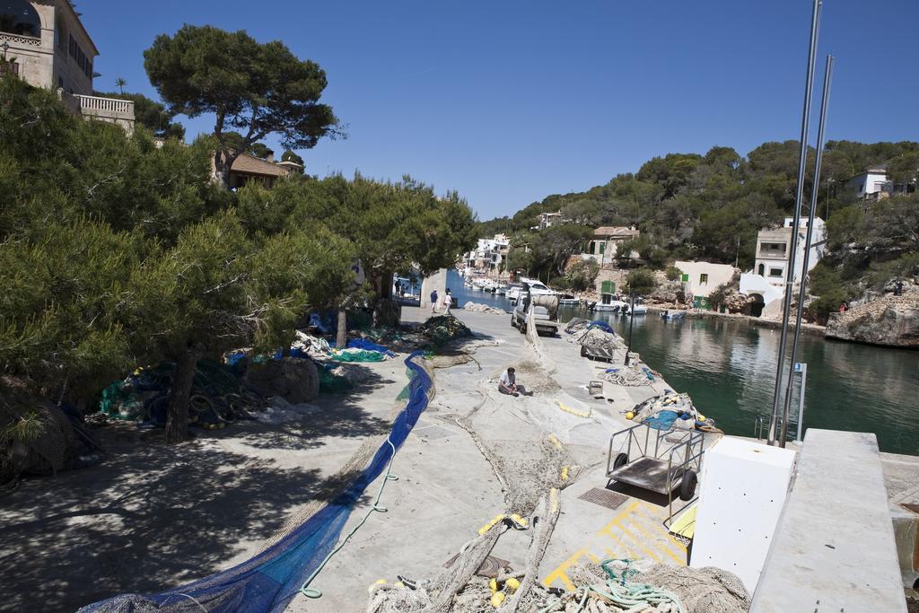 Apartamentos Llevant Cala Figuera  Luaran gambar