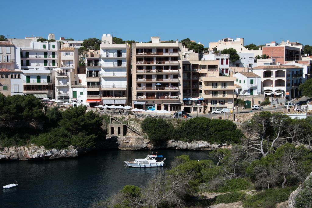 Apartamentos Llevant Cala Figuera  Luaran gambar