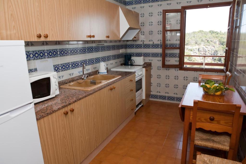 Apartamentos Llevant Cala Figuera  Bilik gambar