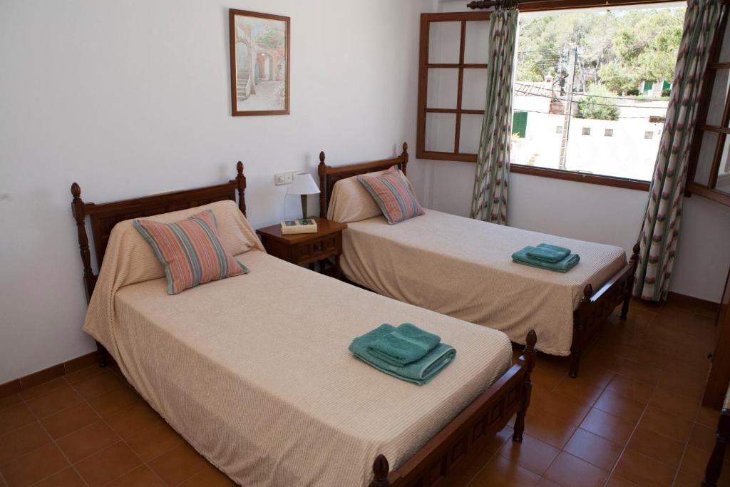 Apartamentos Llevant Cala Figuera  Bilik gambar